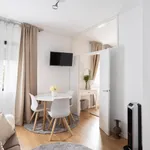 Rent 1 bedroom apartment in Porto