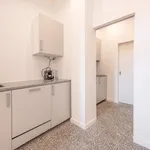 Rent 19 bedroom apartment of 11 m² in Lisbon