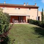 Rent 2 bedroom apartment of 81 m² in Arezzo