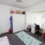 Rent 3 bedroom flat in West Midlands