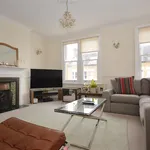 Rent 2 bedroom flat in Richmond