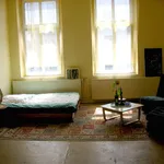 Rent 5 bedroom apartment in Berlin