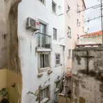 Rent 1 bedroom apartment of 55 m² in lisbon