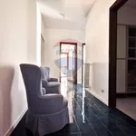 Rent 4 bedroom apartment of 127 m² in Bari