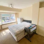 Rent 4 bedroom flat in Wolverhampton