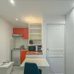 Appartement de 12 m² avec 2 chambre(s) en location à Paris