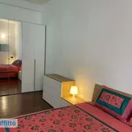 Rent 2 bedroom apartment of 57 m² in Milan