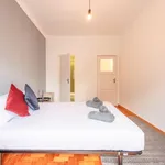 Rent 5 bedroom apartment in Lisbon