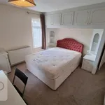 Rent 6 bedroom house in West Midlands