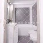 Rent 1 bedroom apartment of 35 m² in Florence