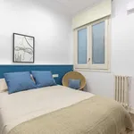 Rent a room of 160 m² in barcelona