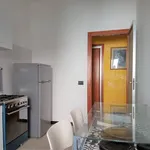 Rent 3 bedroom apartment of 100 m² in catanzaro