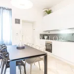 Rent 3 bedroom apartment of 80 m² in Milano