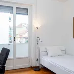 Rent a room in milan