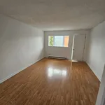 Rent 4 bedroom apartment in Gatineau