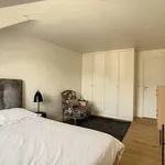 Appartement de 84 m² avec 4 chambre(s) en location à Versailles