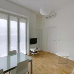 Rent 4 bedroom apartment of 50 m² in Milan