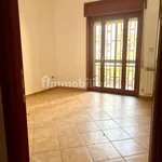 Rent 4 bedroom apartment of 130 m² in Naples