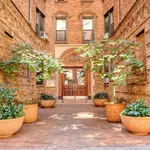 Rent 3 bedroom apartment in Manhattan