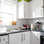 Rent 2 bedroom flat in South East England