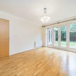 Rent 5 bedroom apartment in South East England