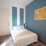 Rent 3 bedroom apartment of 7 m² in Barcelona