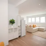 Rent 3 bedroom apartment of 30 m² in Matosinhos