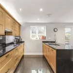 Rent 4 bedroom house in South East England