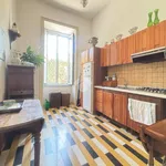 Rent 4 bedroom apartment of 177 m² in Napoli