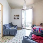 Rent a room of 110 m² in barcelona