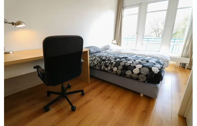 Huur 2 slaapkamer appartement van 113 m² in Den Haag