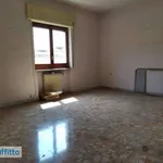 Rent 3 bedroom apartment of 80 m² in Caserta