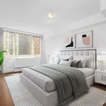 Rent 2 bedroom apartment of 115 m² in New York