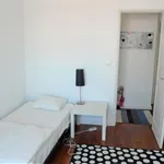 Rent 3 bedroom apartment in Lisbon