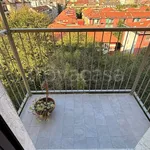 Rent 2 bedroom apartment of 55 m² in Milano