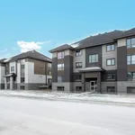 5 bedroom apartment of 1237 sq. ft in Joliette