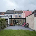 Maison de 130 m² avec 3 chambre(s) en location à Ghent