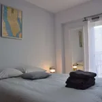 Rent a room of 100 m² in valencia