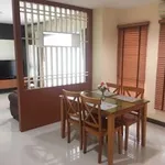 Rent 2 bedroom apartment of 68 m² in Bangkok