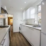 Rent 4 bedroom flat in West Midlands