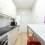 Rent a room of 90 m² in madrid