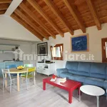 Rent 2 bedroom apartment of 80 m² in Treviso