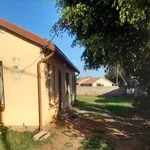 Rent 3 bedroom house of 70 m² in Pretoria