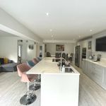 Rent 5 bedroom house in East Midlands