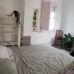 Rent 3 bedroom apartment in Valencia