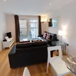 Delightful 2-bedroom apartment near University Of Surrey (Has an Apartment)