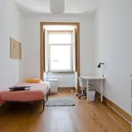 Rent 6 bedroom apartment in Lisbon