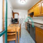 Alquilo 2 dormitorio apartamento de 60 m² en Oviedo