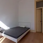 Rent a room in lisbon