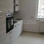 Rent 3 bedroom apartment of 100 m² in Curti